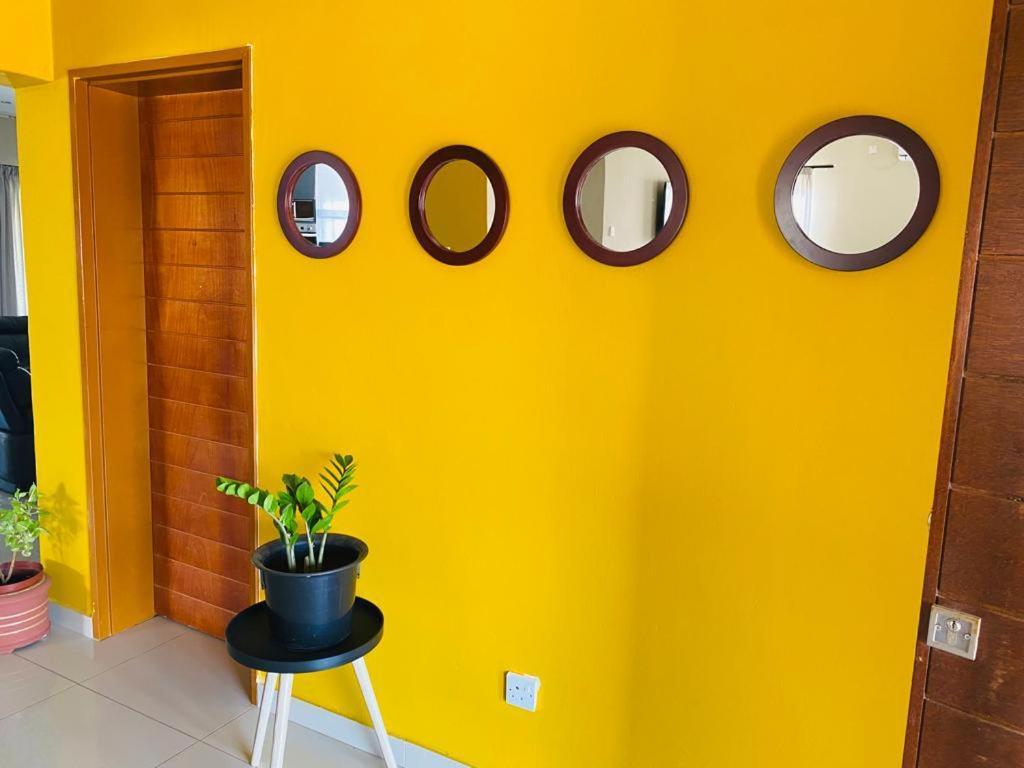 Styled Bed And Breakfast Palapye Экстерьер фото